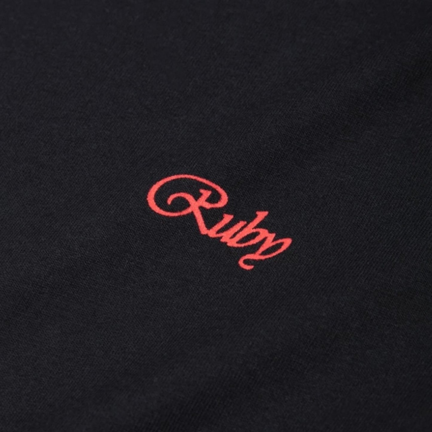 Jennie官方周邊Ruby歌單T恤