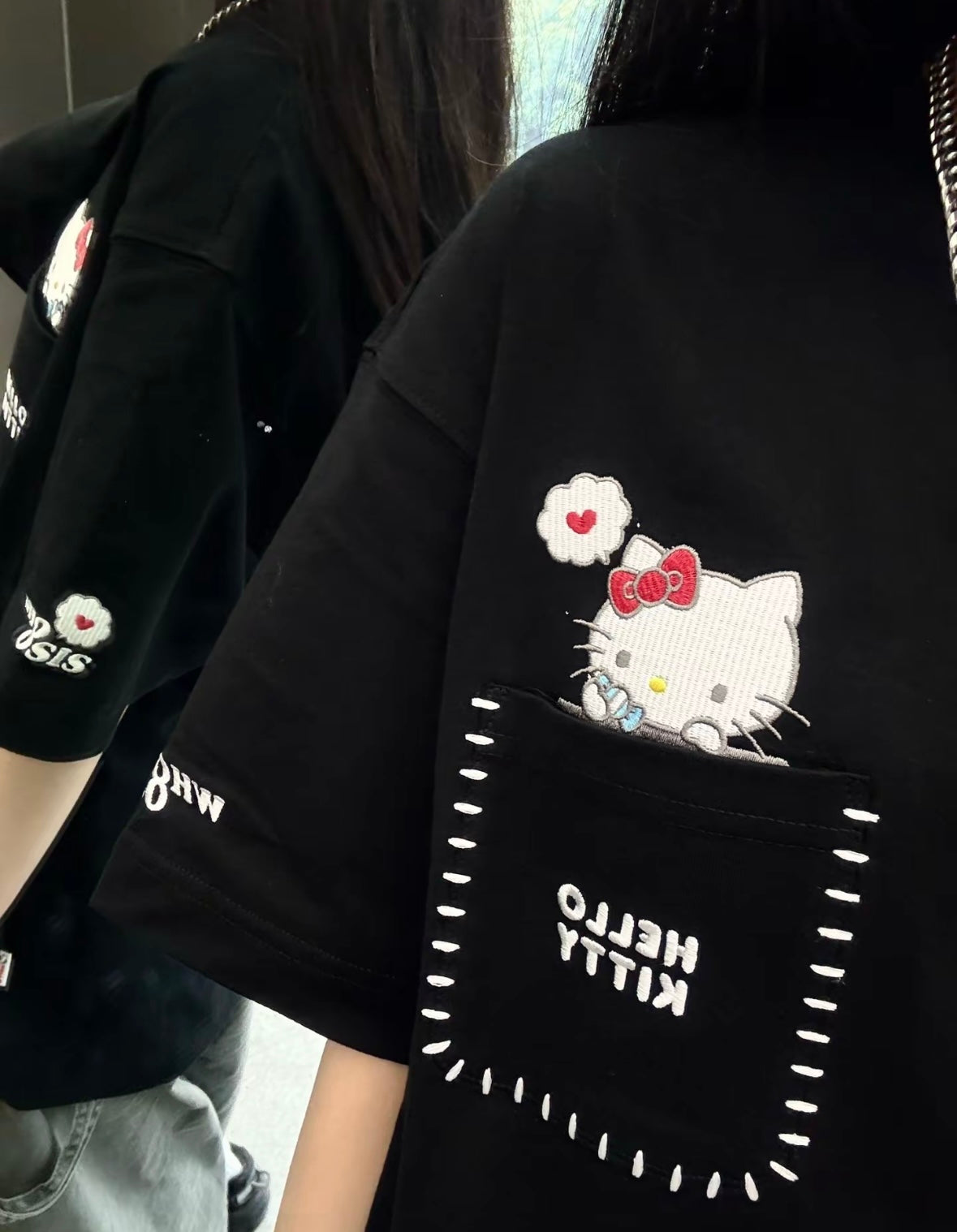Hello Kitty 立體刺繡口袋Tee