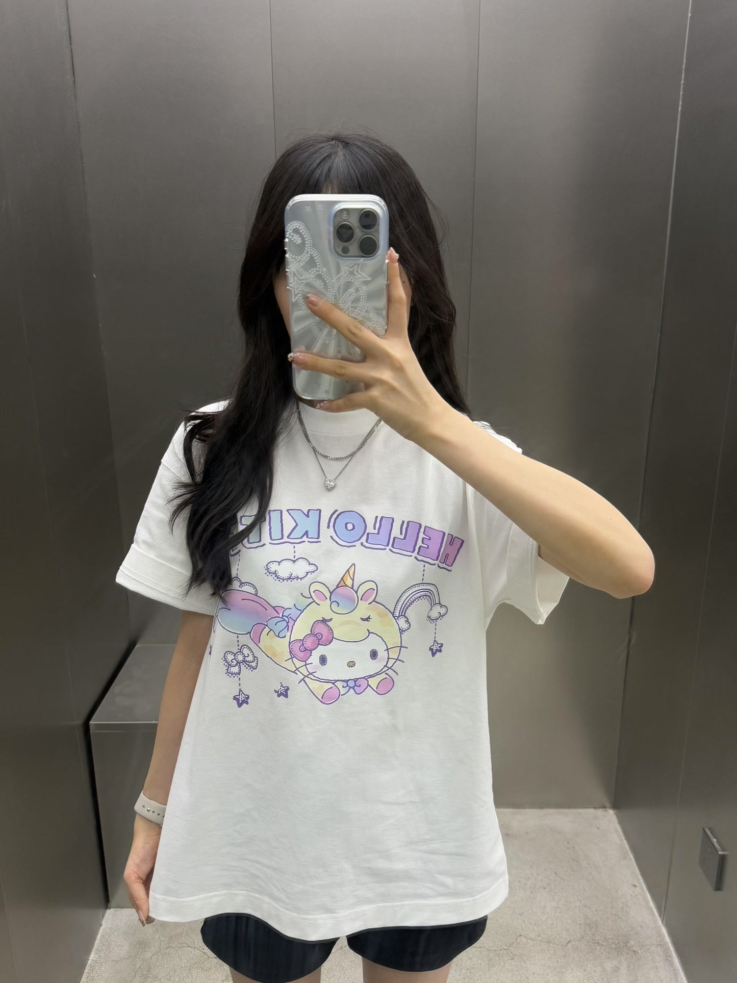 HELLO KITTY × WHOOSIS 獨角獸水鑽Tee