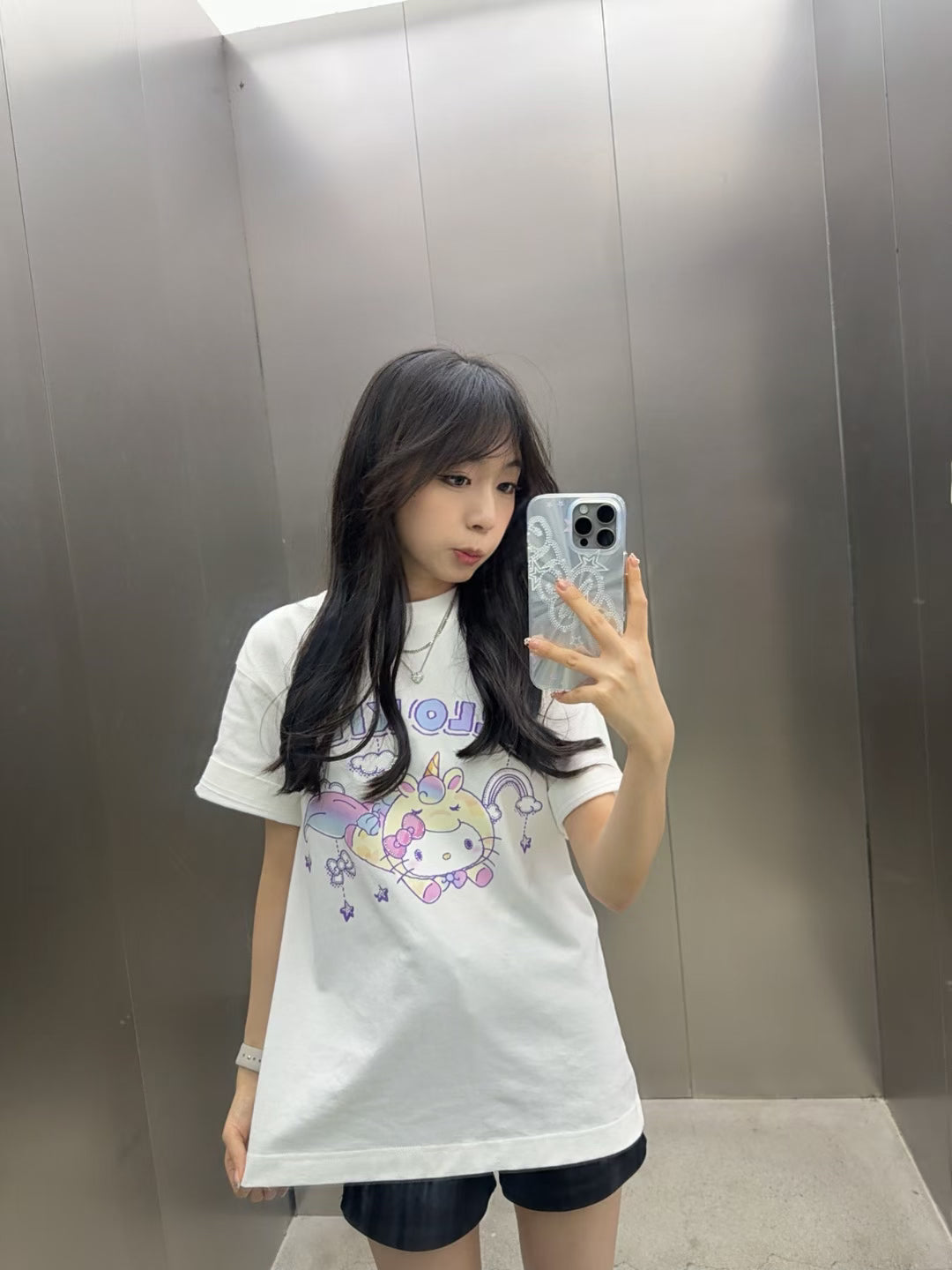 HELLO KITTY × WHOOSIS 獨角獸水鑽Tee