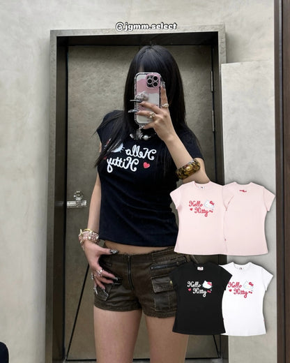 【HELLO KITTY官方聯名】愛心櫻桃短袖(女款）