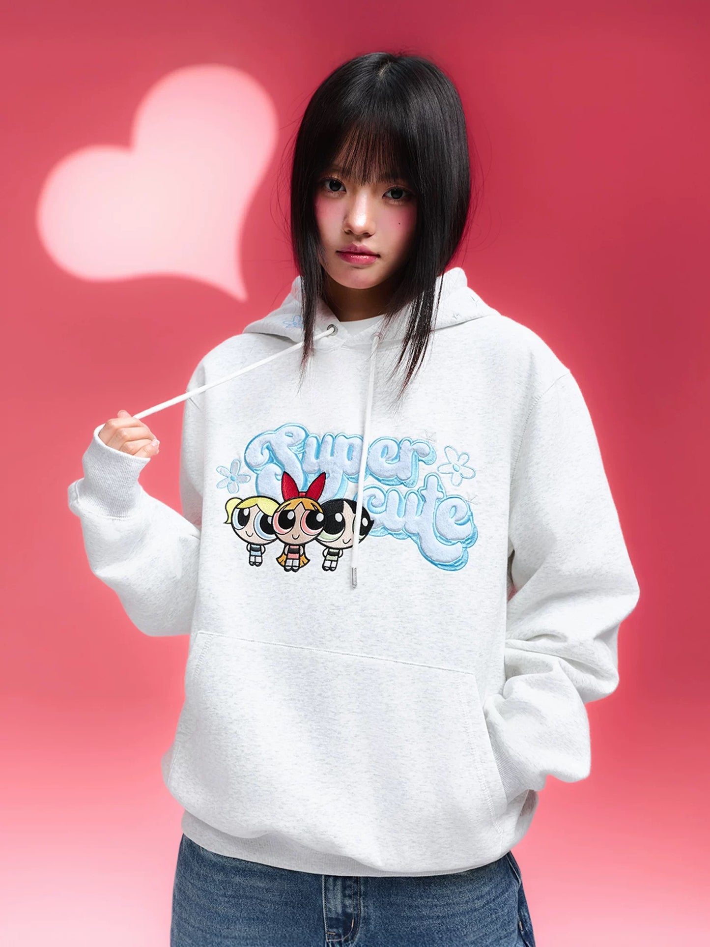 【飛天小女警2.0聯名】WHOOSIS 人物刺繡帽T