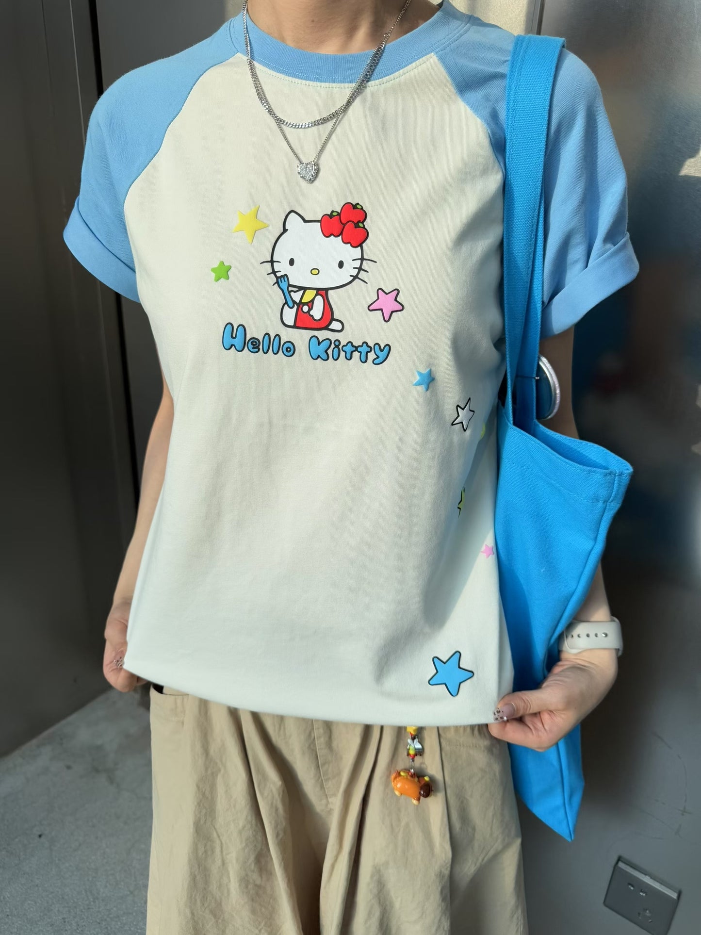 HELLO KITTY × WHOOSIS 發泡星星棒球袖Tee